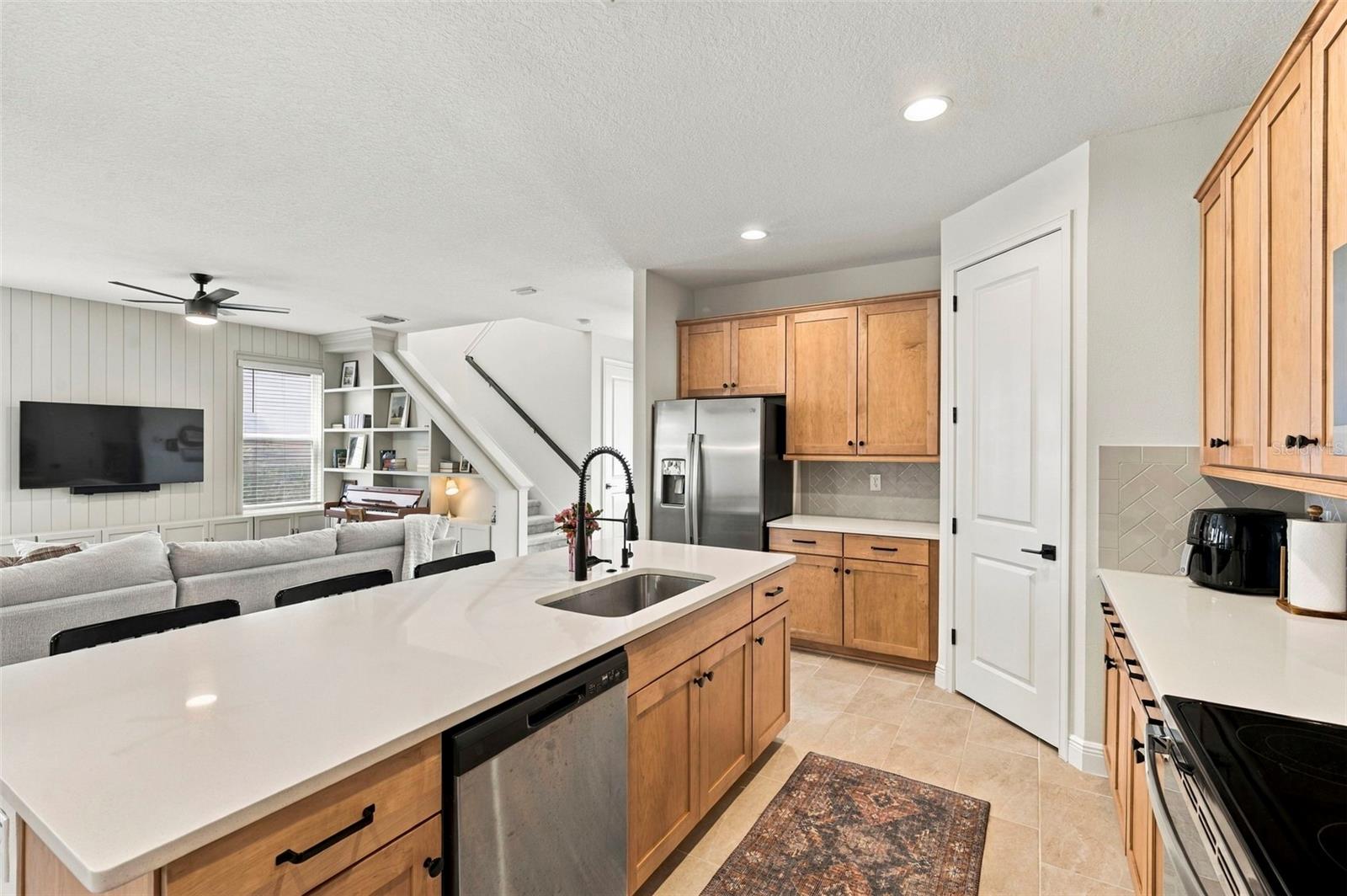 28592 COZY CREEK DRIVE, Wesley Chapel, FL 33543