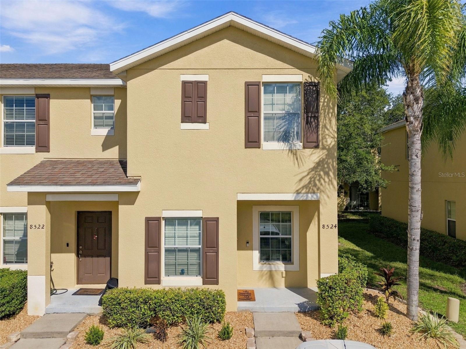 Beautiful End Unit Townhome Beautiful End Unit Townhome