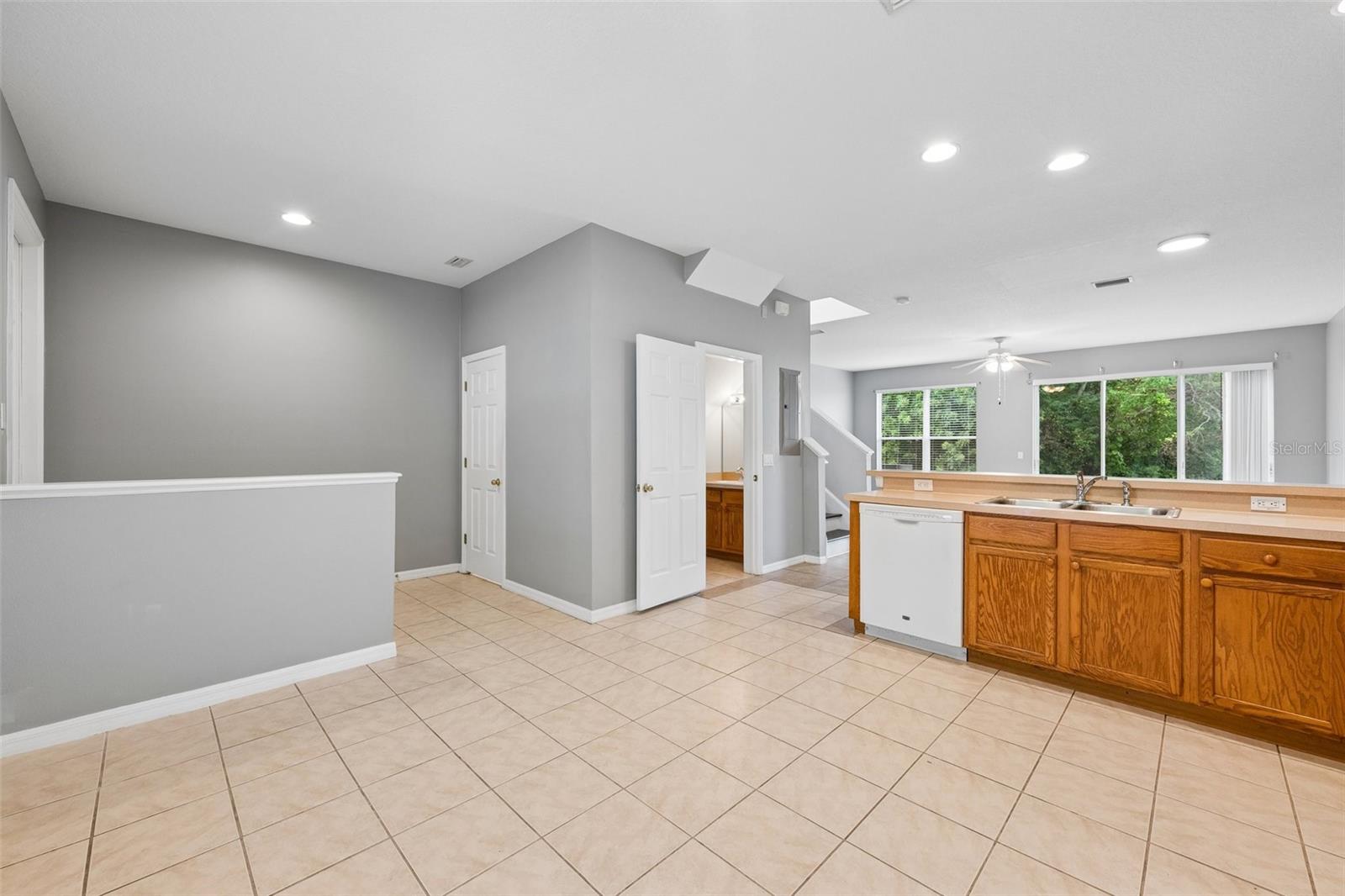 14101 CHRISTIE DRIVE, Largo, FL 33771