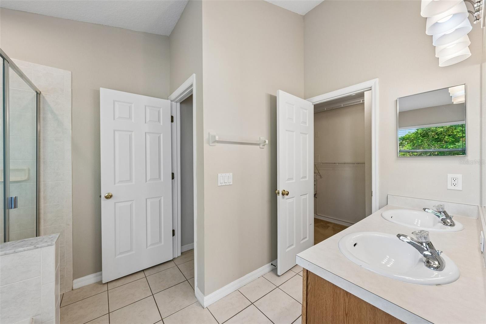 14101 CHRISTIE DRIVE, Largo, FL 33771