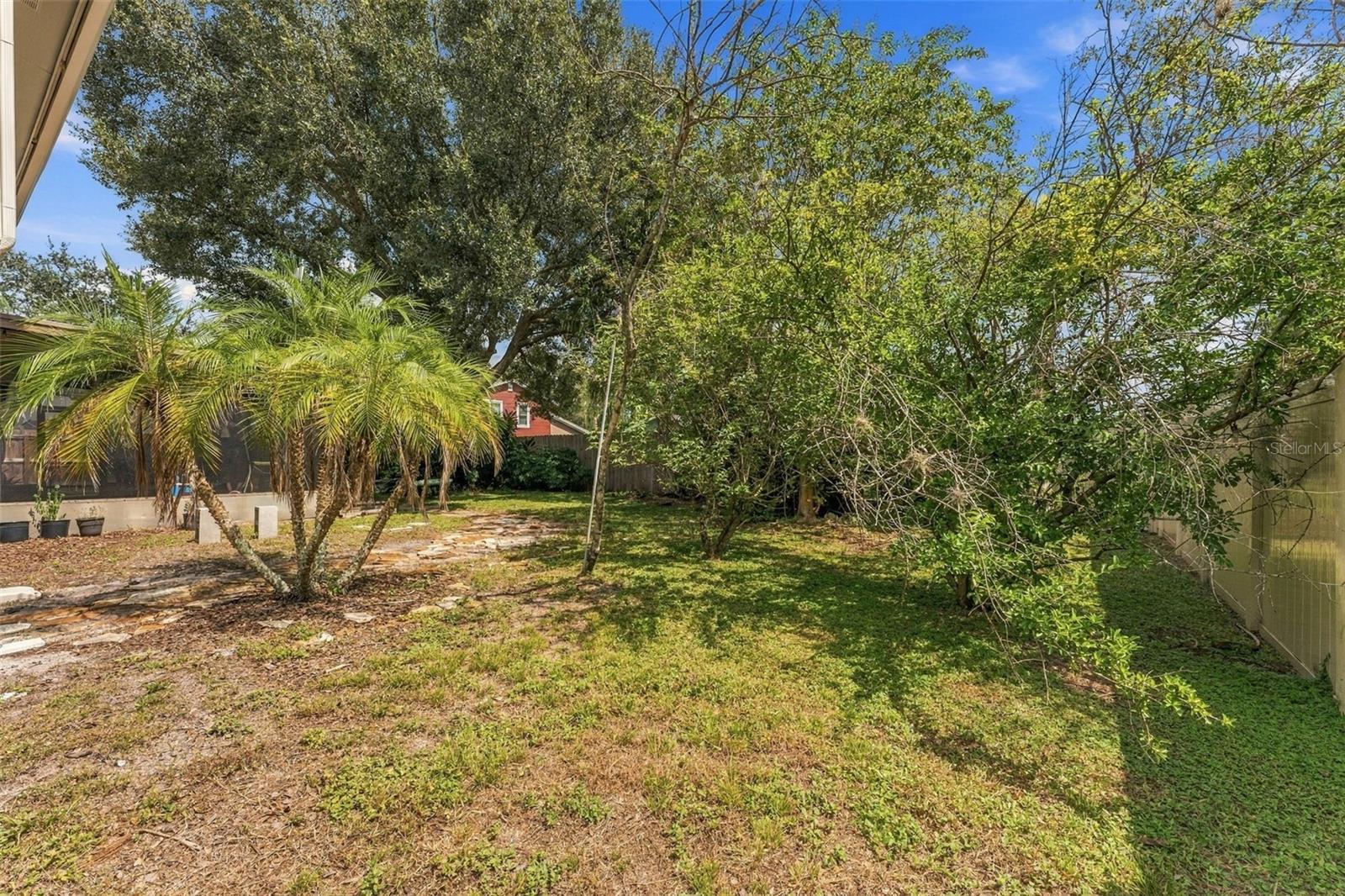 15801 COUNTRY LAKE DRIVE, Tampa, FL 33624