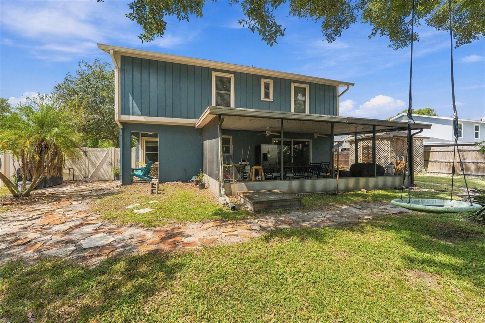 15801 COUNTRY LAKE DRIVE, Tampa, FL 33624