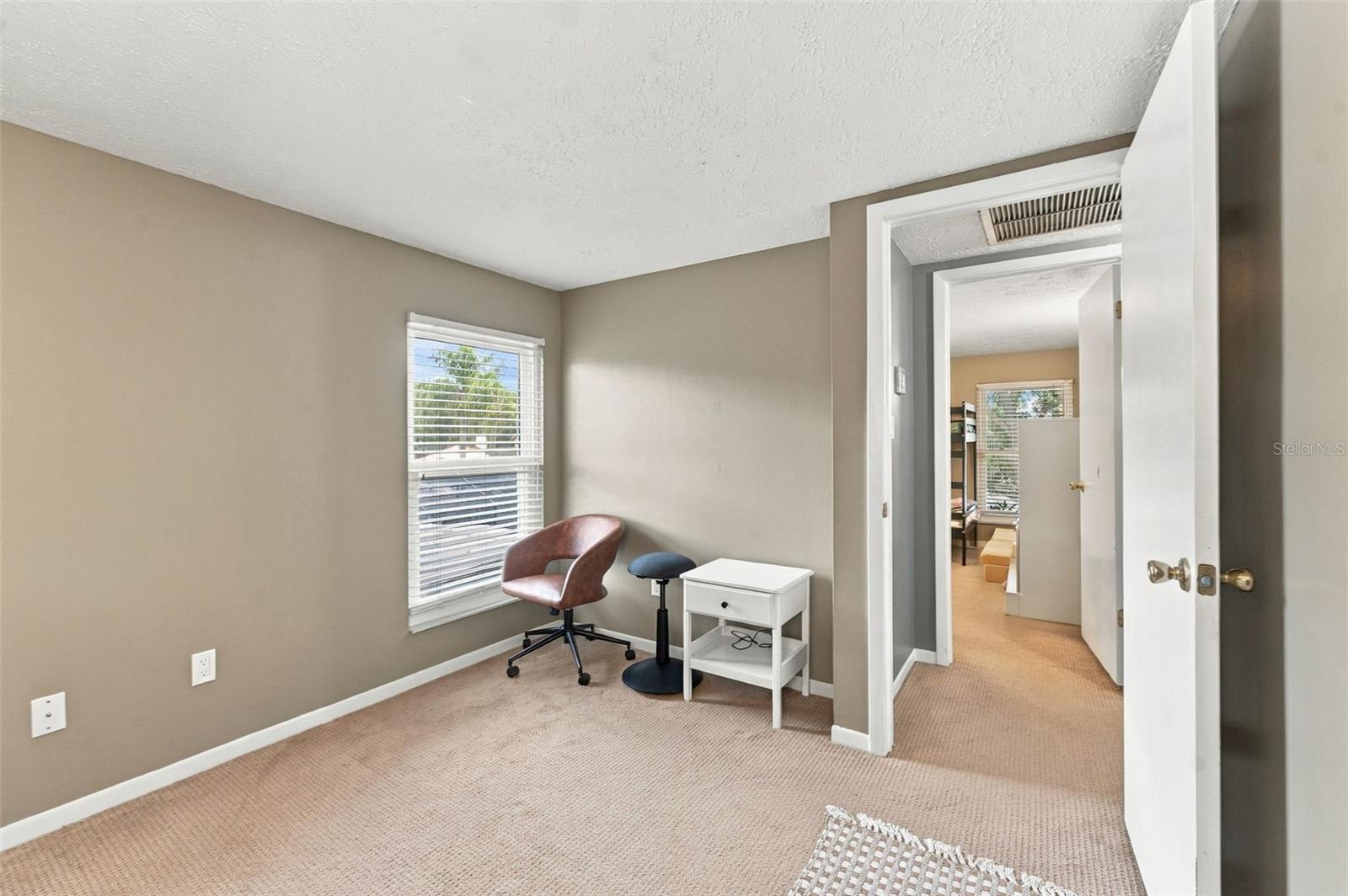 15801 COUNTRY LAKE DRIVE, Tampa, FL 33624