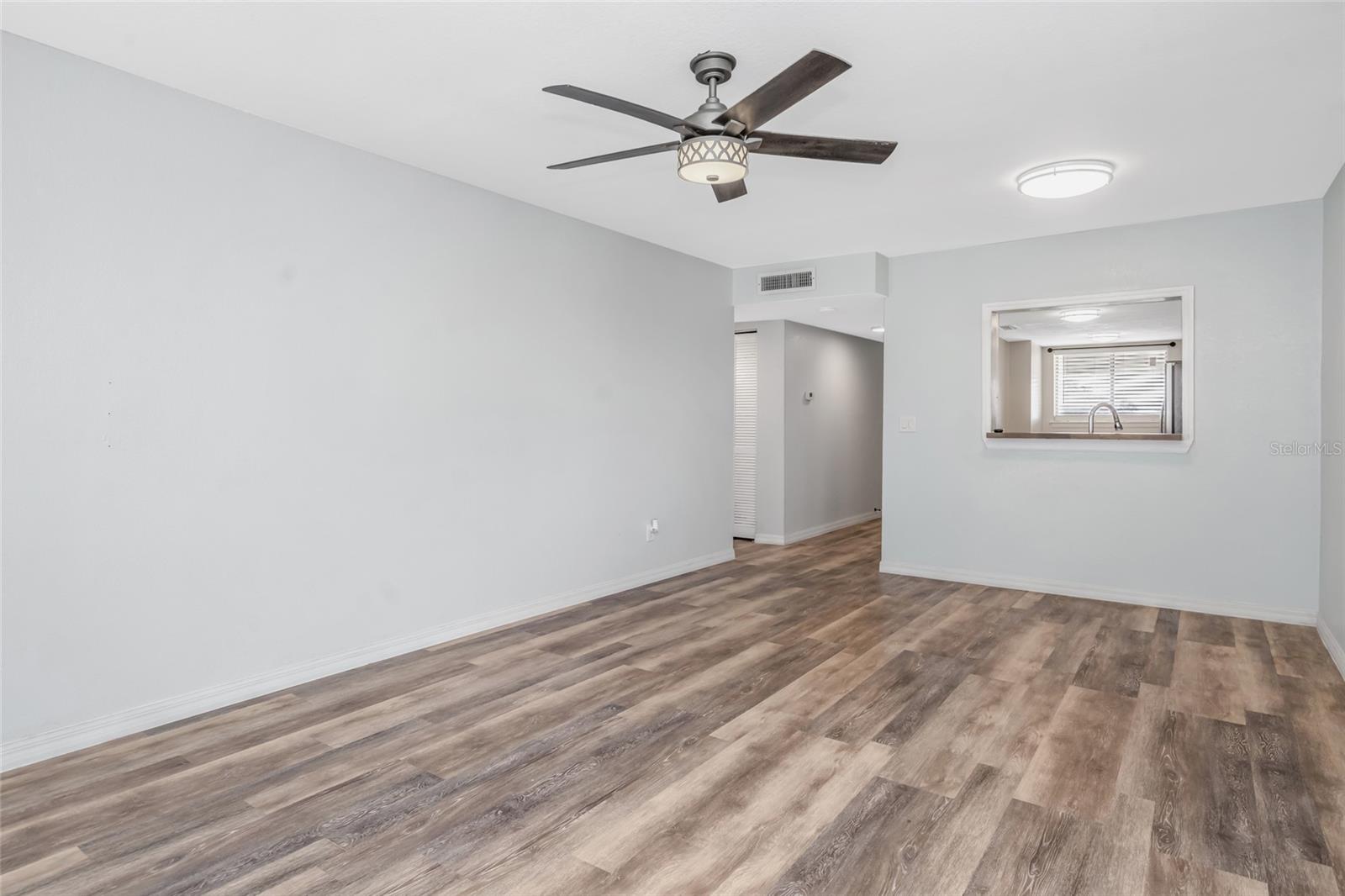 6308 NEWTOWN CIRCLE, #8C1, Tampa, FL 33615