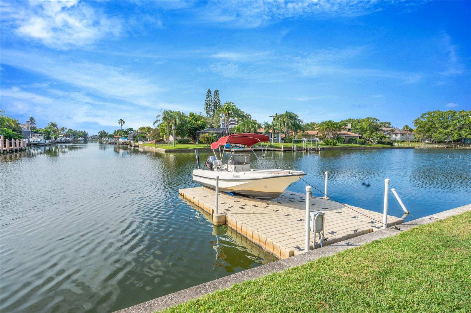 6308 NEWTOWN CIRCLE, #8C1, Tampa, FL 33615