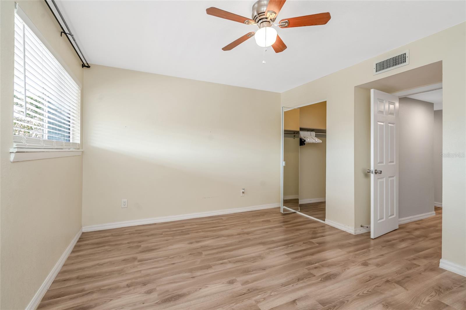 6308 NEWTOWN CIRCLE, #8C1, Tampa, FL 33615