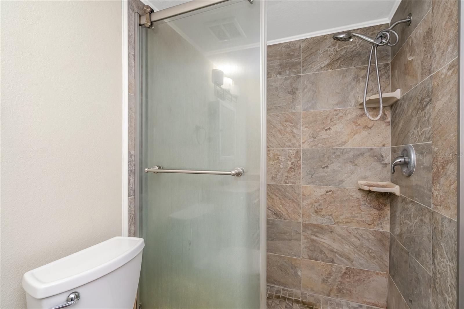 6308 NEWTOWN CIRCLE, #8C1, Tampa, FL 33615