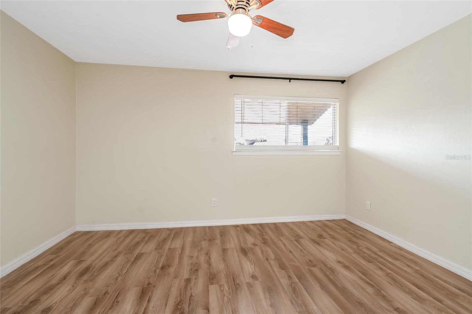 6308 NEWTOWN CIRCLE, #8C1, Tampa, FL 33615