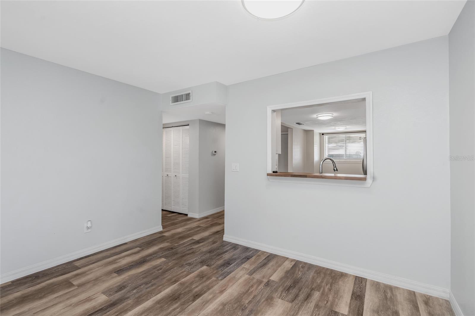 6308 NEWTOWN CIRCLE, #8C1, Tampa, FL 33615
