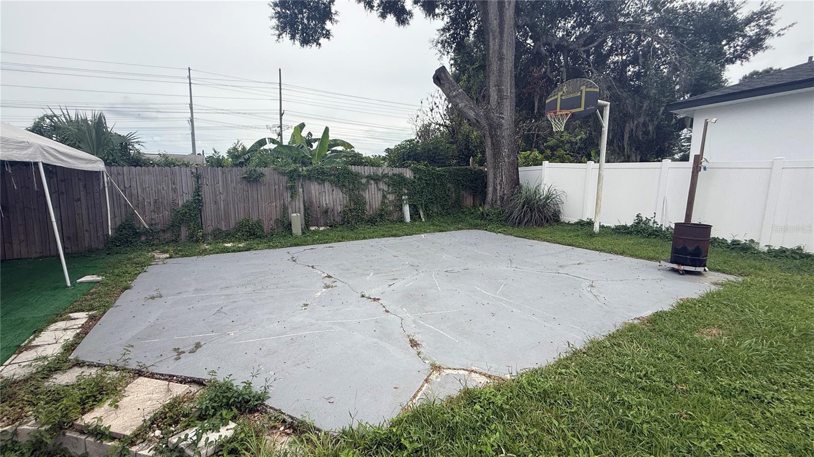 1607 WRIGHT DRIVE, Lakeland, FL 33805