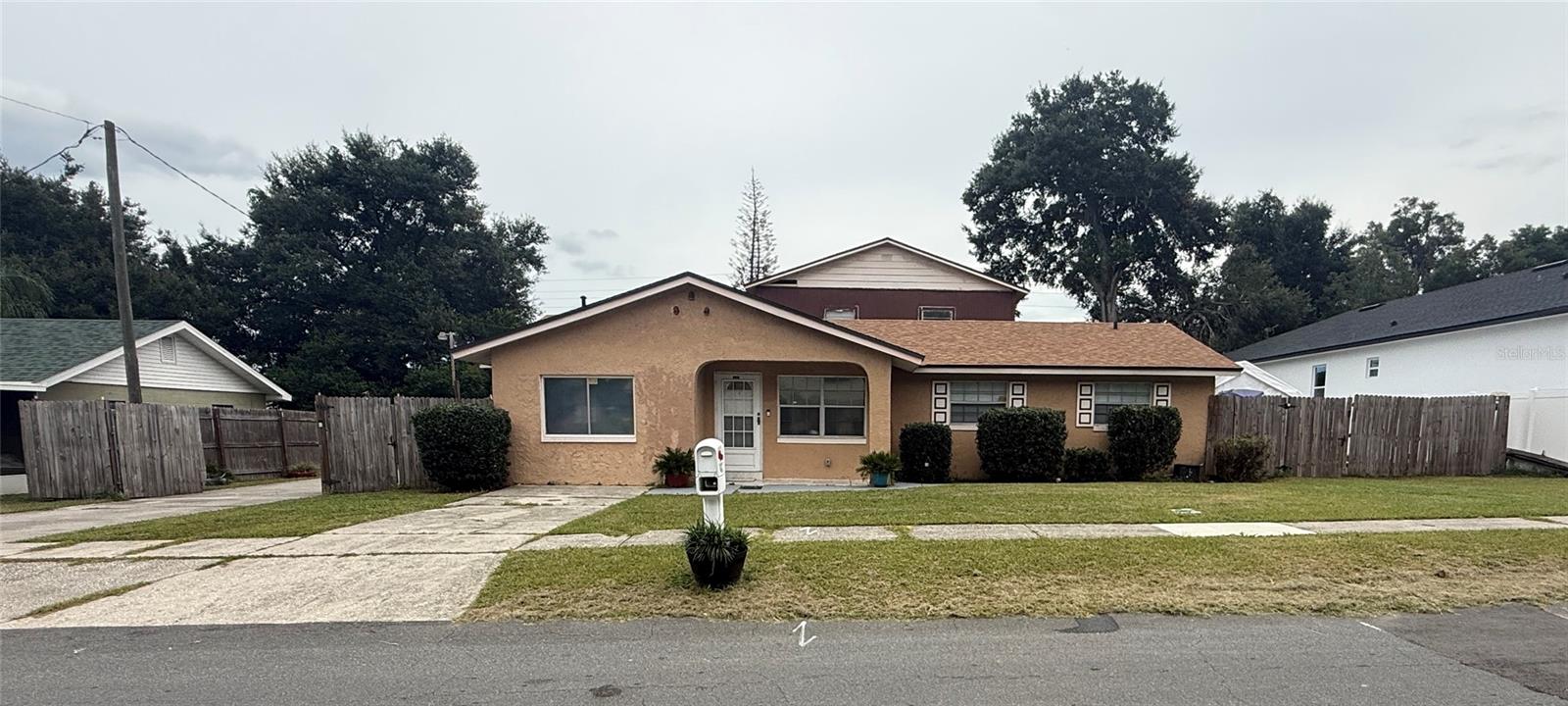 1607 WRIGHT DRIVE, Lakeland, FL 33805