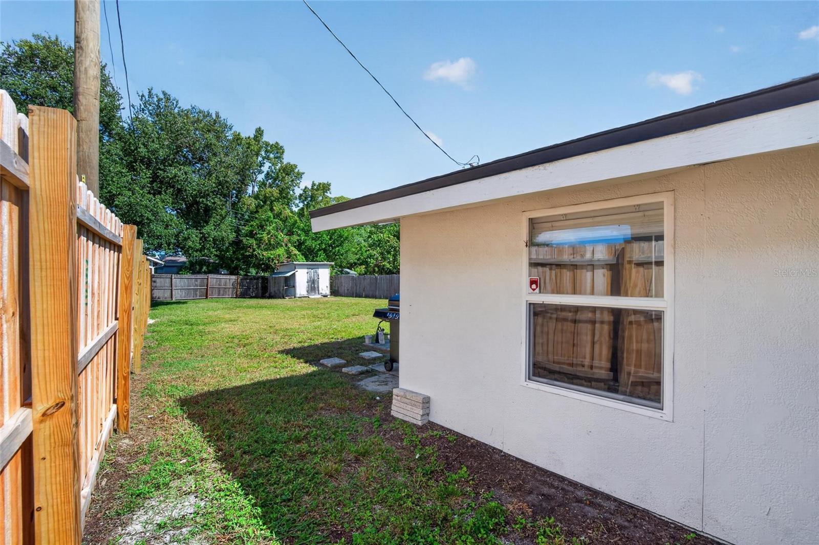 835 54TH AVENUE N, St Petersburg, FL 33703
