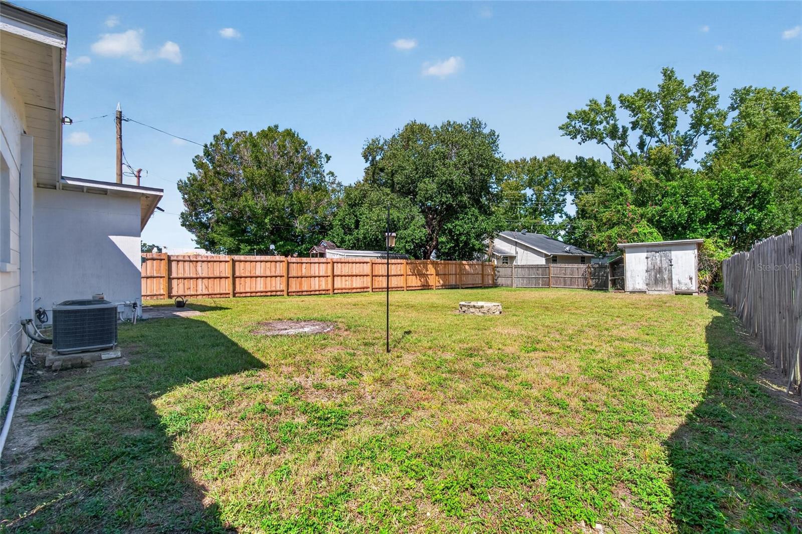 835 54TH AVENUE N, St Petersburg, FL 33703