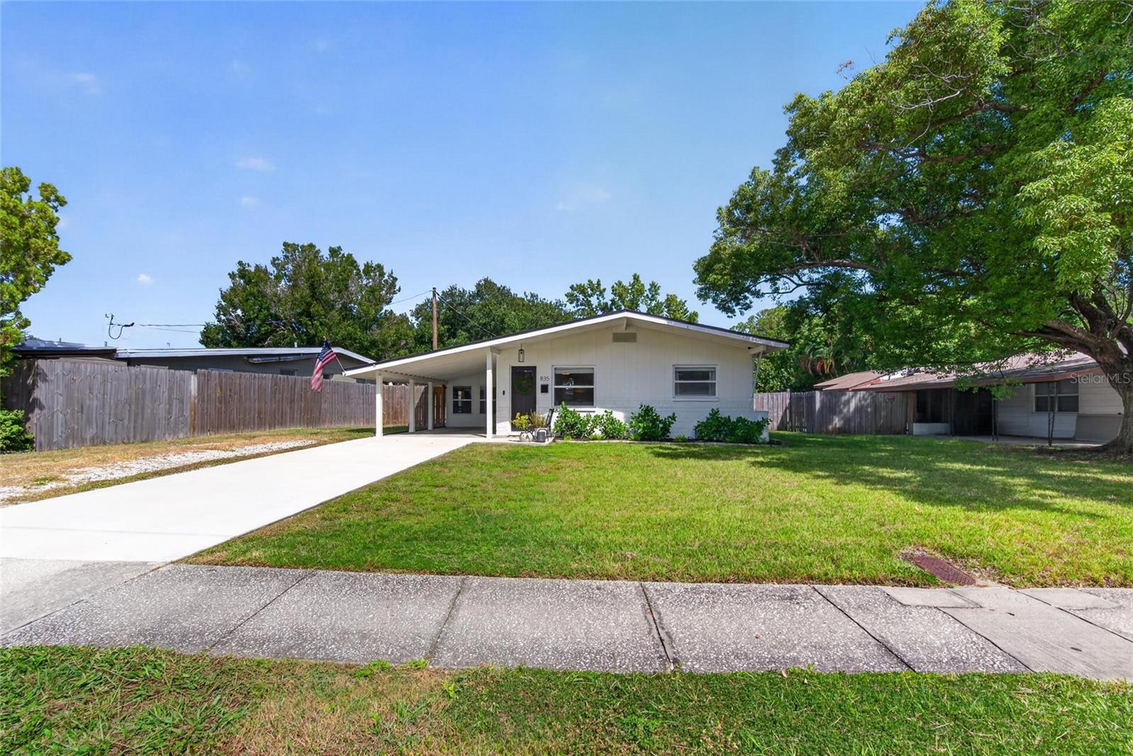 835 54TH AVENUE N, St Petersburg, FL 33703 835 54TH AVENUE N, St Petersburg, FL 33703