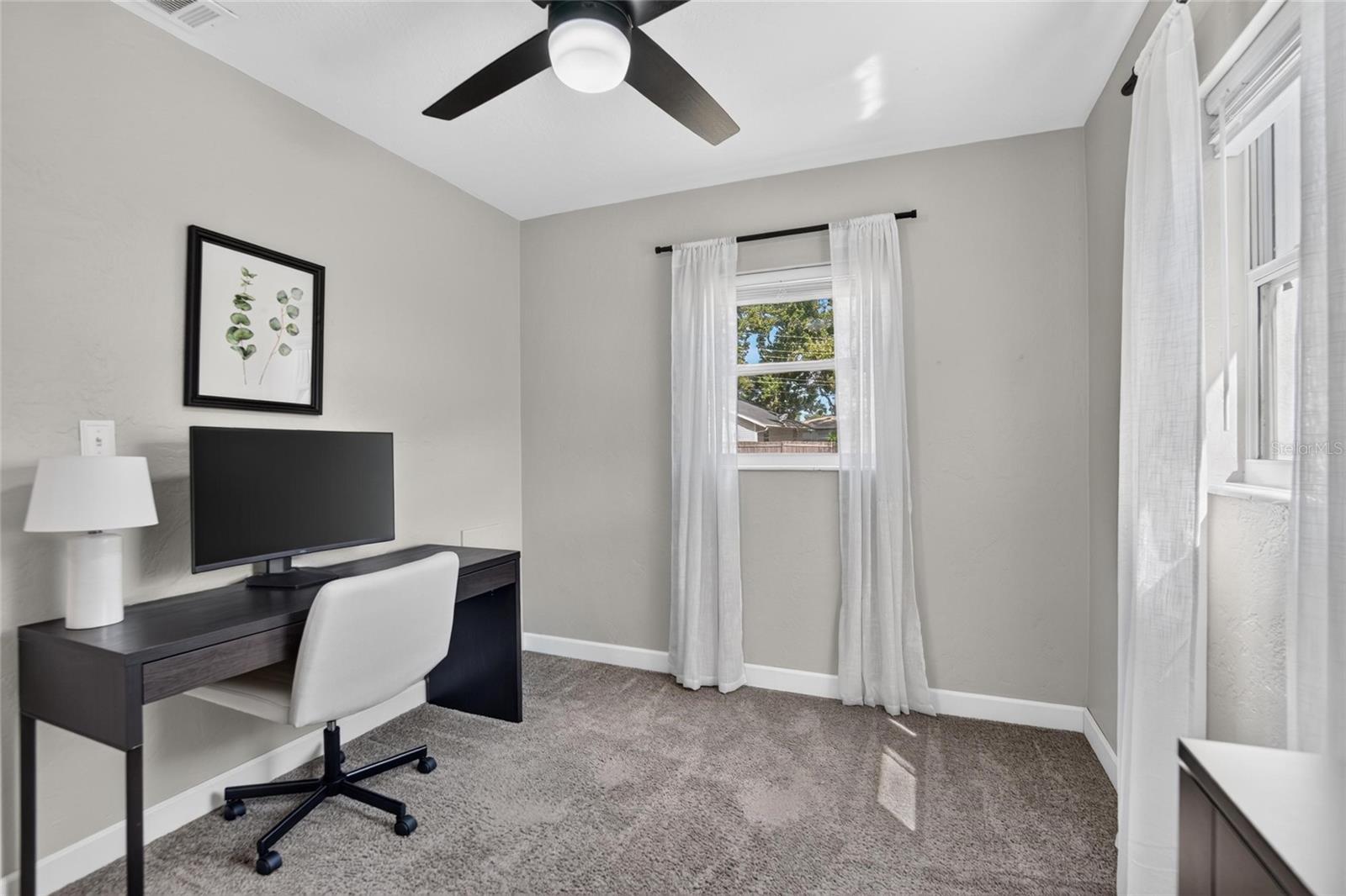 835 54TH AVENUE N, St Petersburg, FL 33703