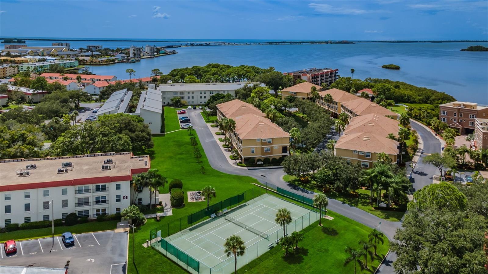 2700 BAYSHORE BOULEVARD, #525, Dunedin, FL 34698