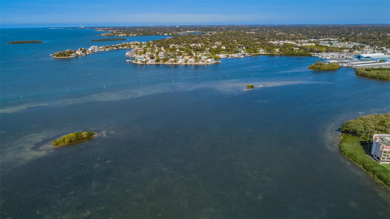 2700 BAYSHORE BOULEVARD, #525, Dunedin, FL 34698