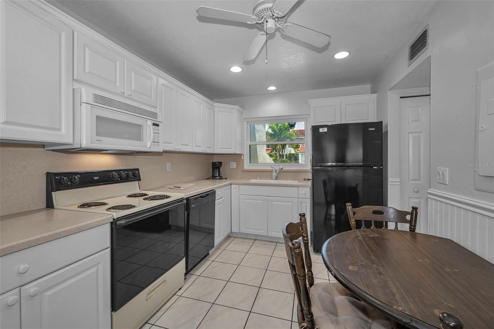 2700 BAYSHORE BOULEVARD, #525, Dunedin, FL 34698
