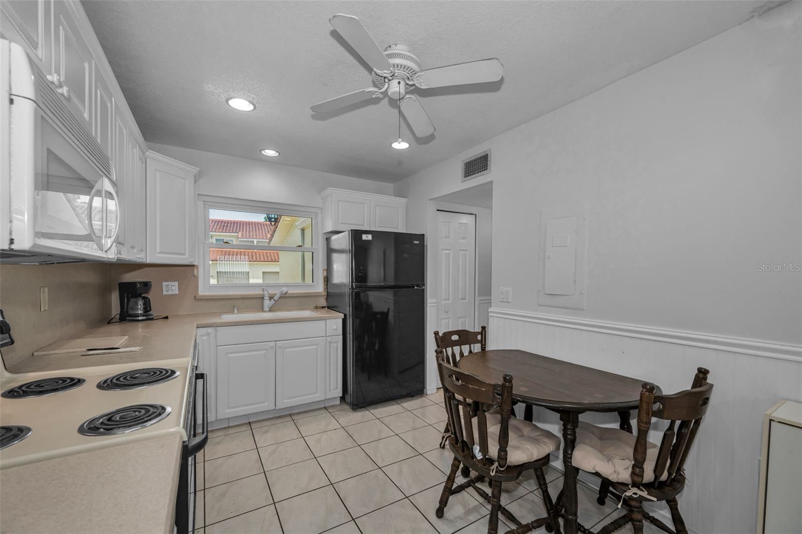 2700 BAYSHORE BOULEVARD, #525, Dunedin, FL 34698