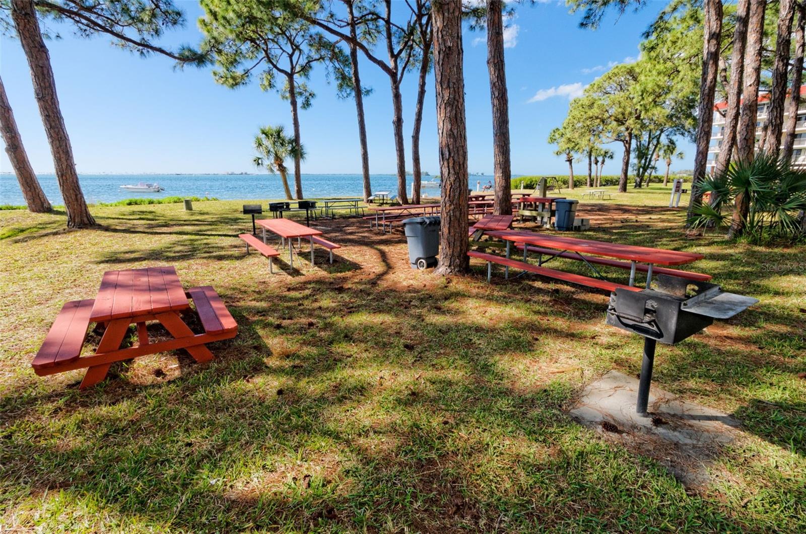 2700 BAYSHORE BOULEVARD, #525, Dunedin, FL 34698