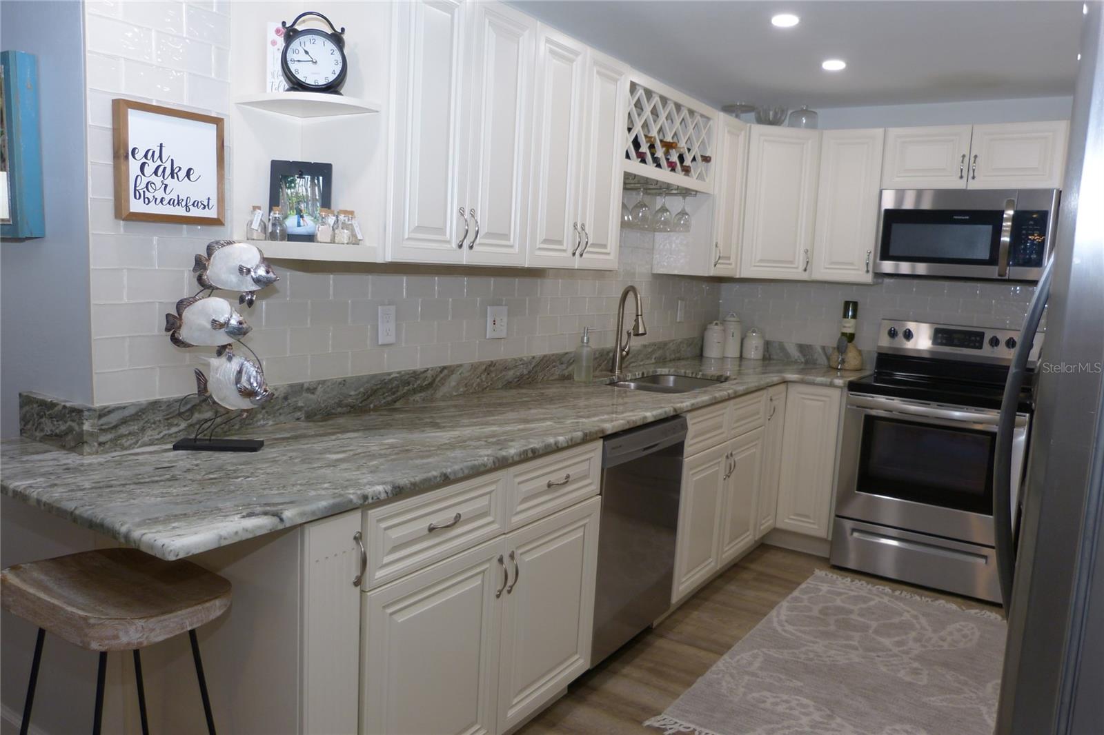 2700 BAYSHORE BOULEVARD, #11-105, Dunedin, FL 34698