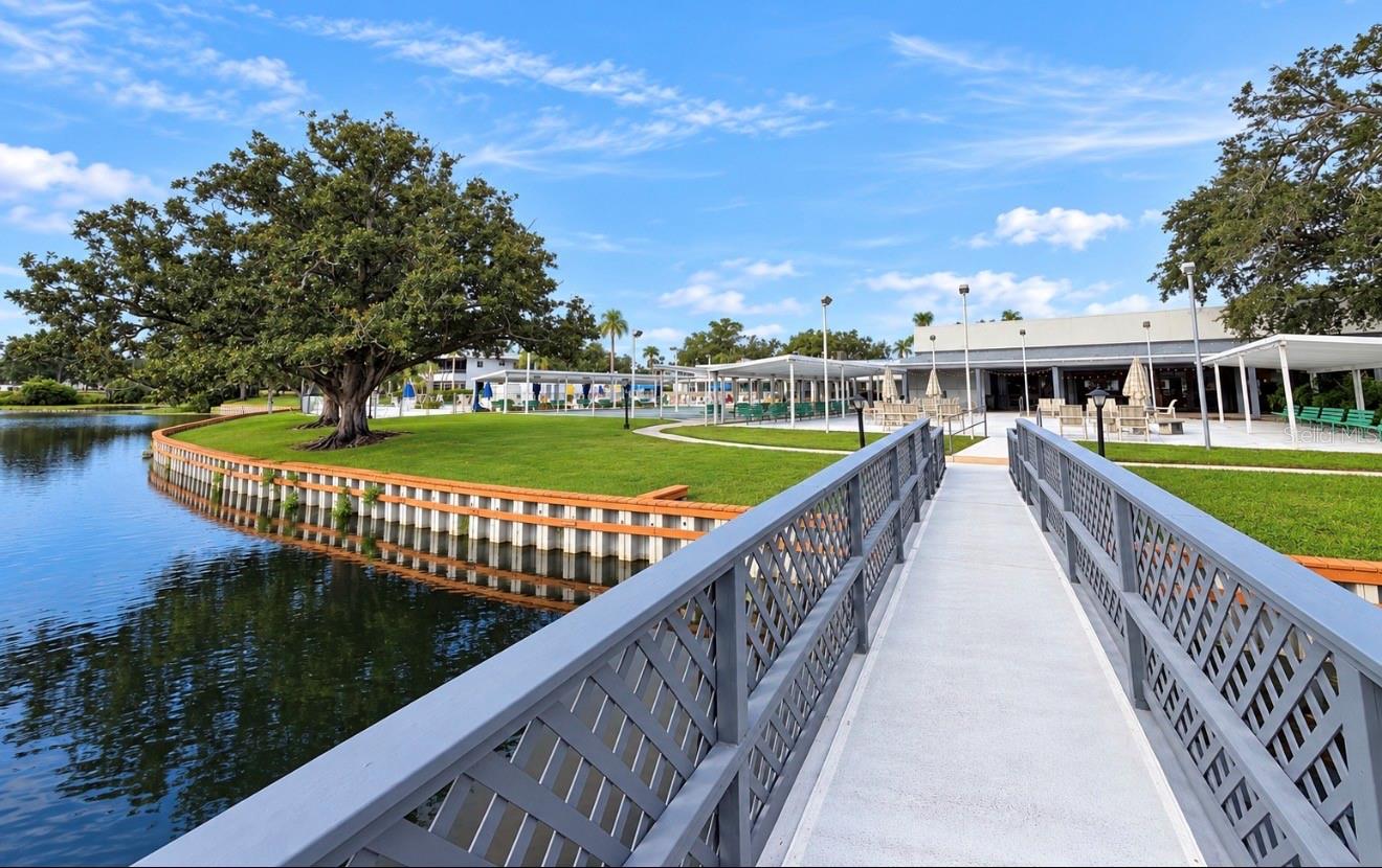 8075 112TH STREET, #302, Seminole, FL 33772