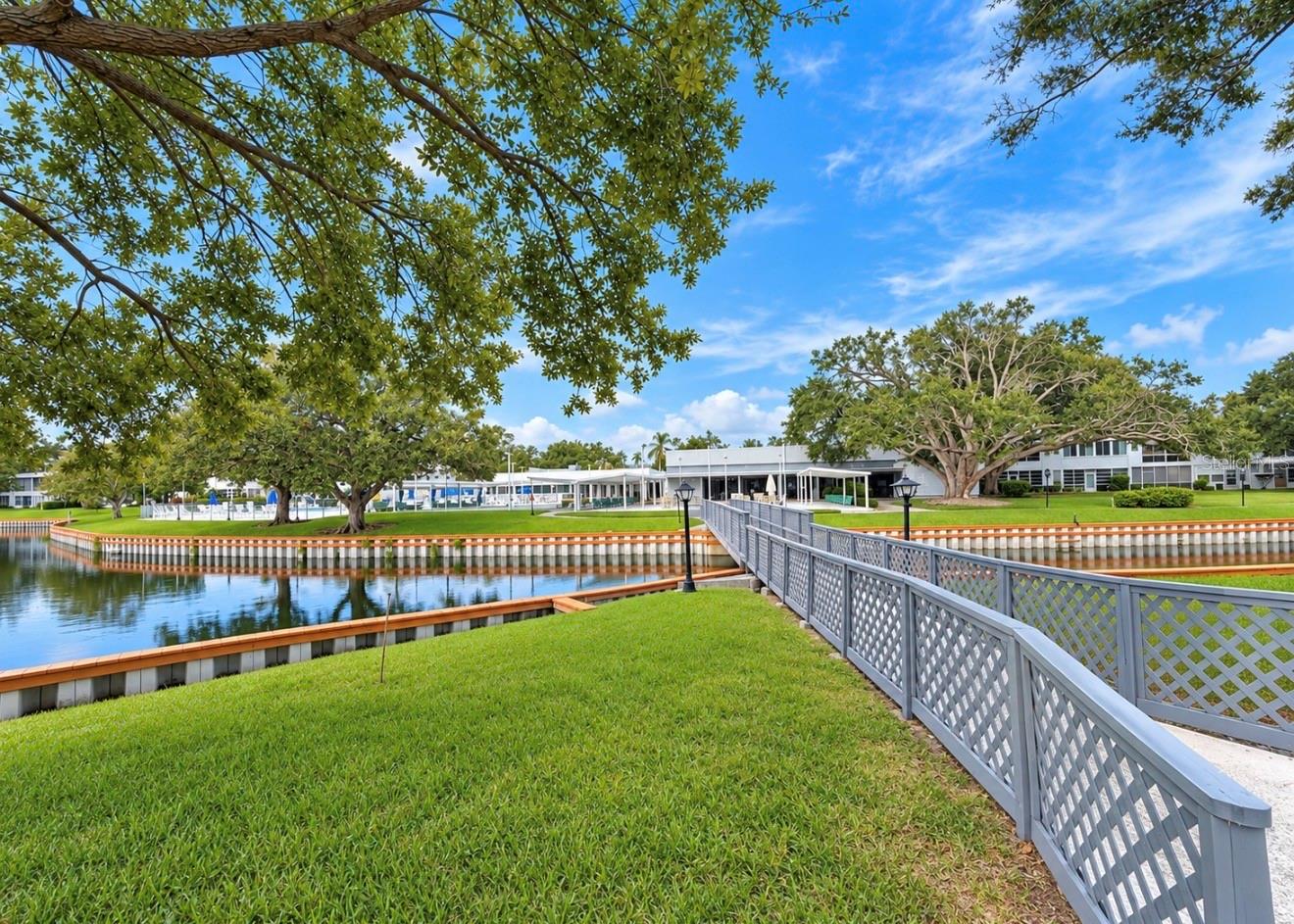 8075 112TH STREET, #302, Seminole, FL 33772