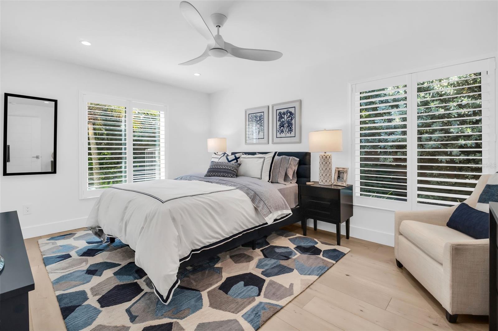 531 RAFAEL BOULEVARD NE, St Petersburg, FL 33704