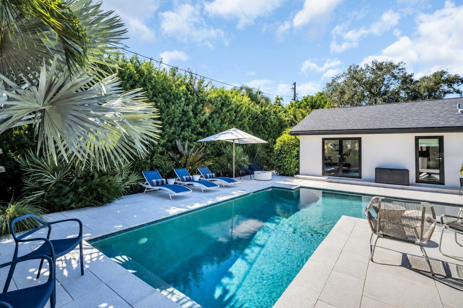 531 RAFAEL BOULEVARD NE, St Petersburg, FL 33704