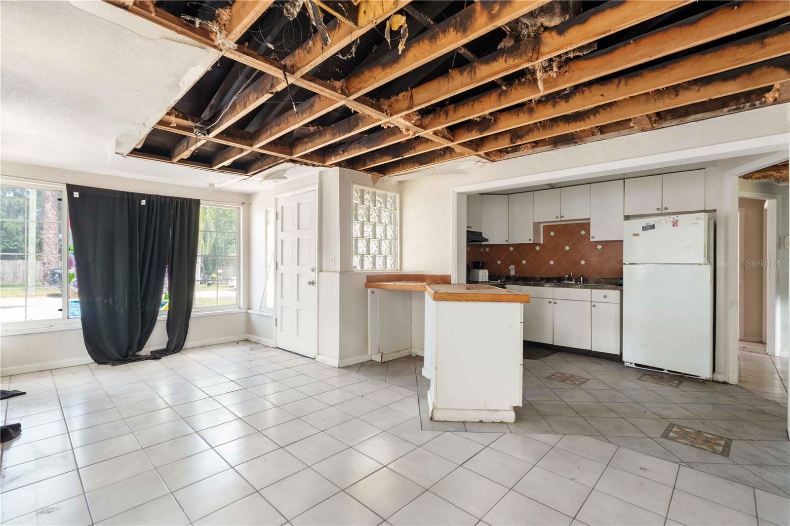 4246 COURIER LANE W, Holiday, FL 34691
