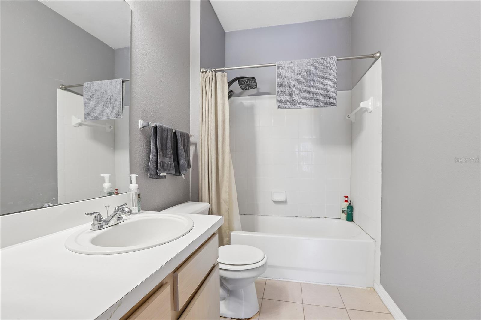13110 ARBOR ISLE DRIVE, #201, Temple Terrace, FL 33637