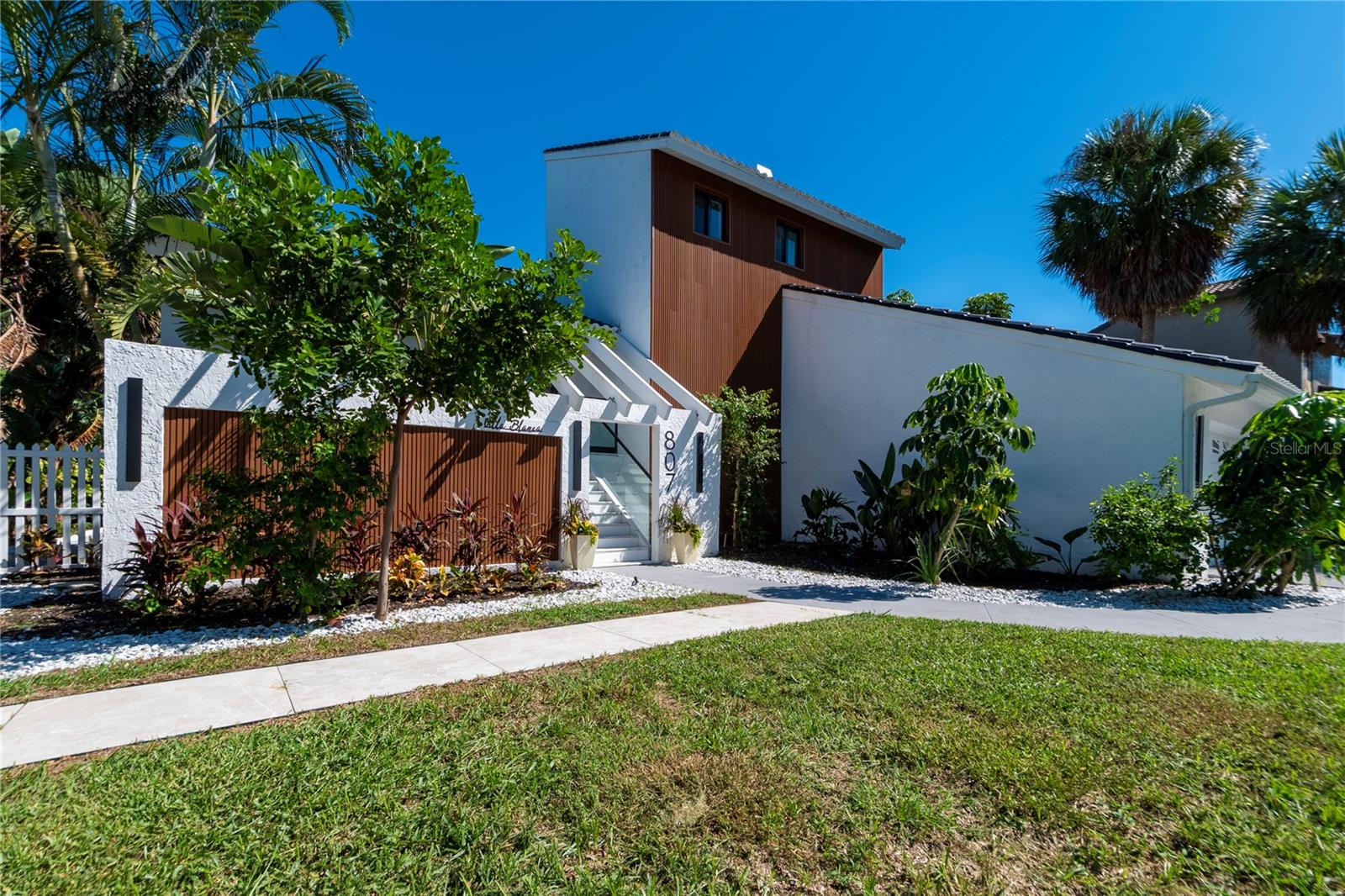 807 2ND AVENUE S, Tierra Verde, FL 33715 807 2ND AVENUE S, Tierra Verde, FL 33715