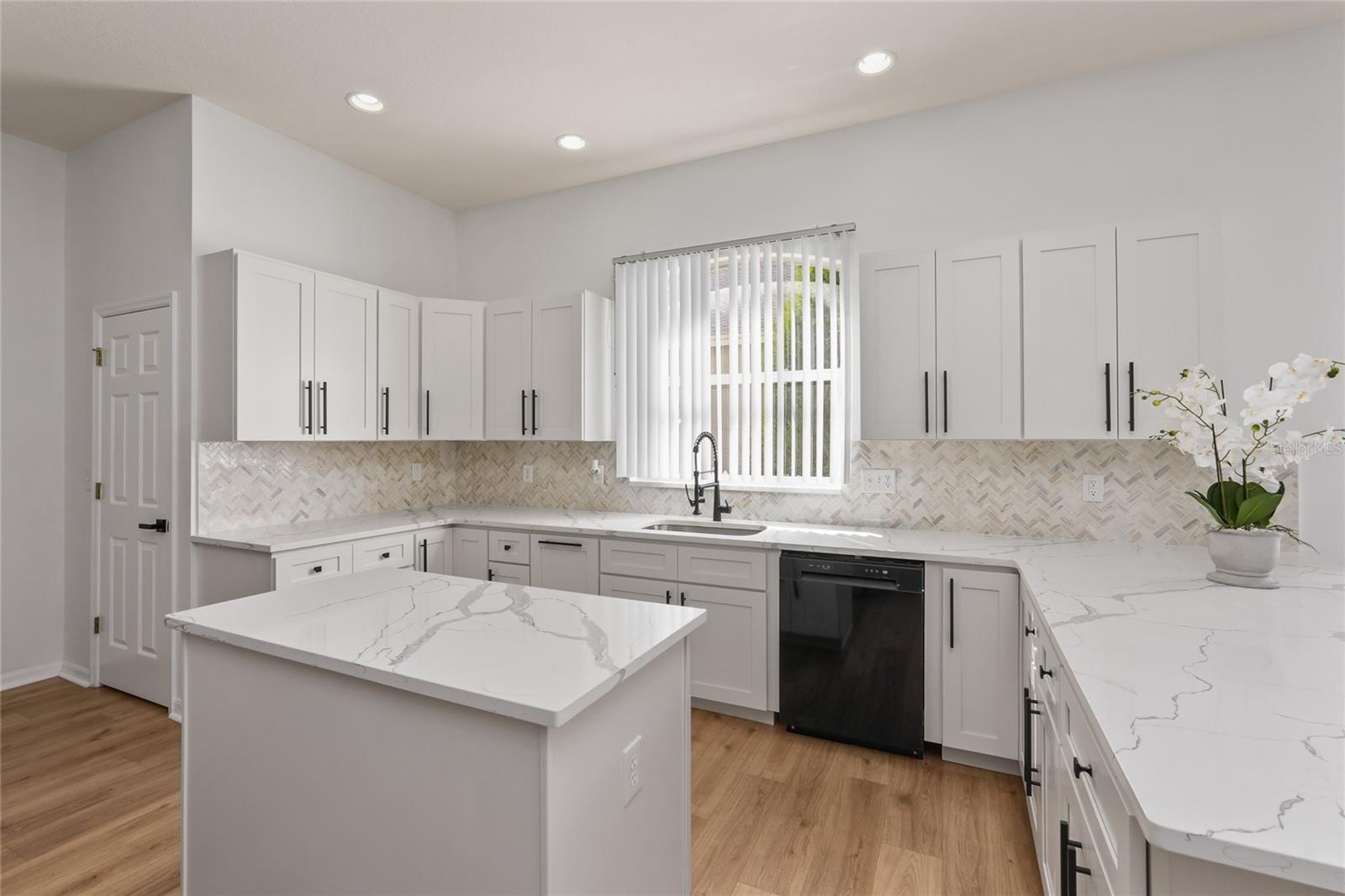 15906 PRINCE WILLIAM PLACE, Odessa, FL 33556