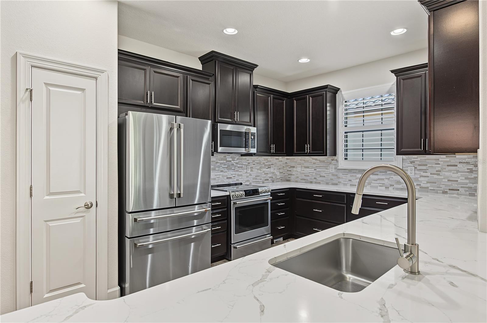 11435 CALLISIA DRIVE, Odessa, FL 33556