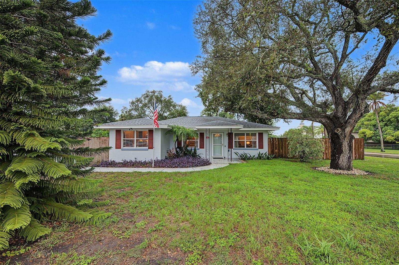 1402 NEBRASKA AVENUE, Palm Harbor, FL 34683