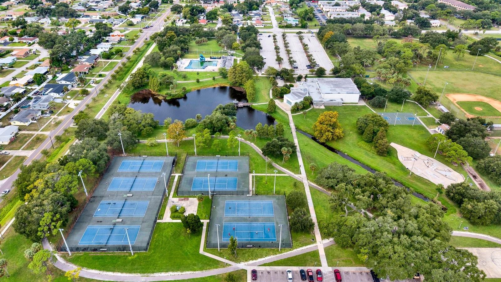 1000 59TH AVENUE S, St Petersburg, FL 33705