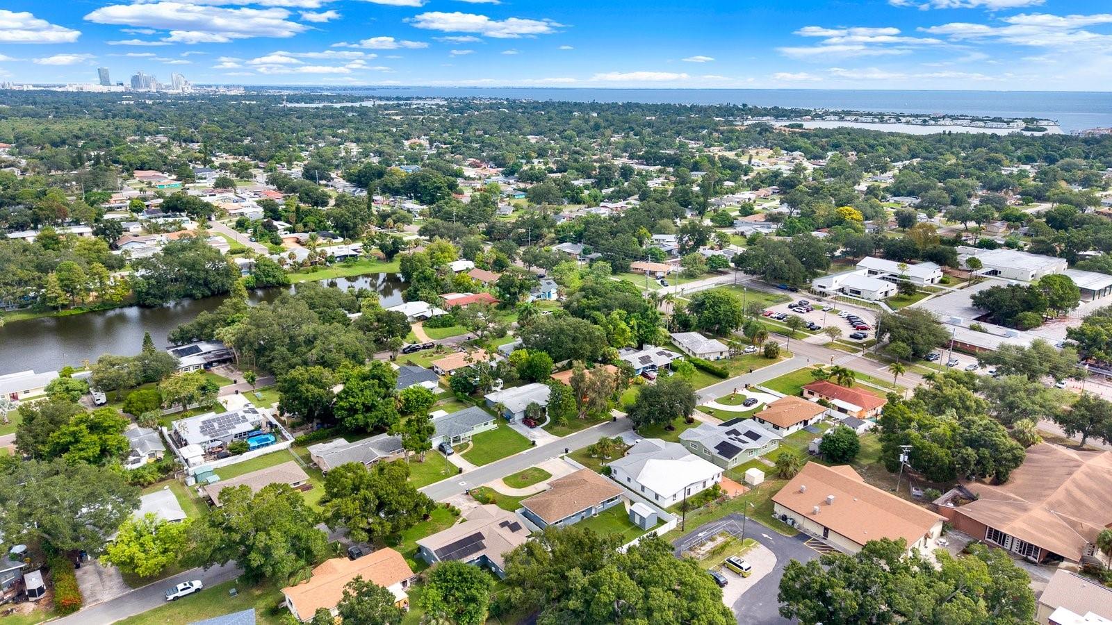 1000 59TH AVENUE S, St Petersburg, FL 33705