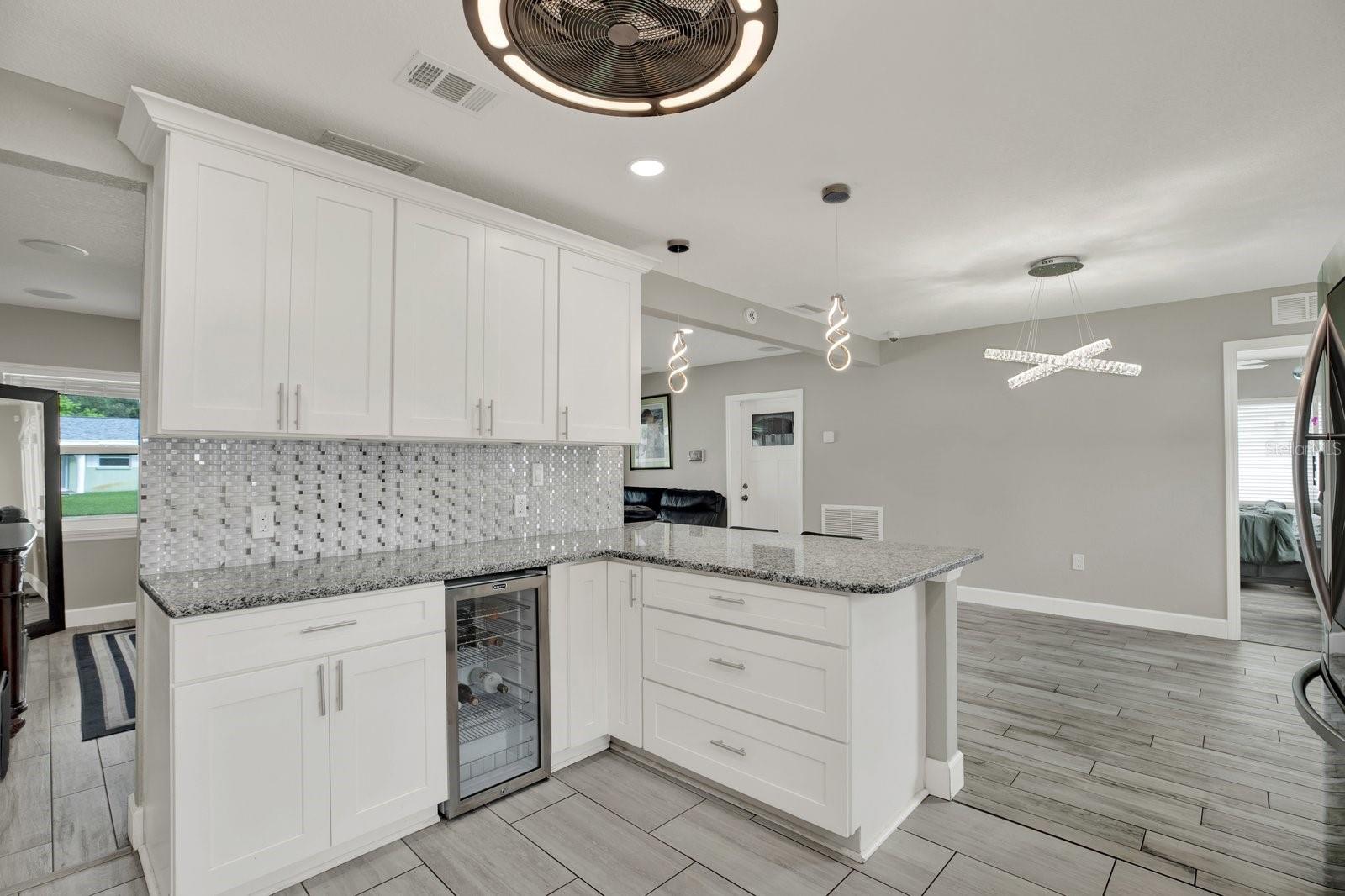 1000 59TH AVENUE S, St Petersburg, FL 33705 1000 59TH AVENUE S, St Petersburg, FL 33705