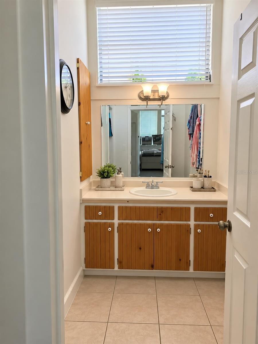 2415 NE 7TH STREET, #5, Ocala, FL 34470 2415 NE 7TH STREET, #5, Ocala, FL 34470