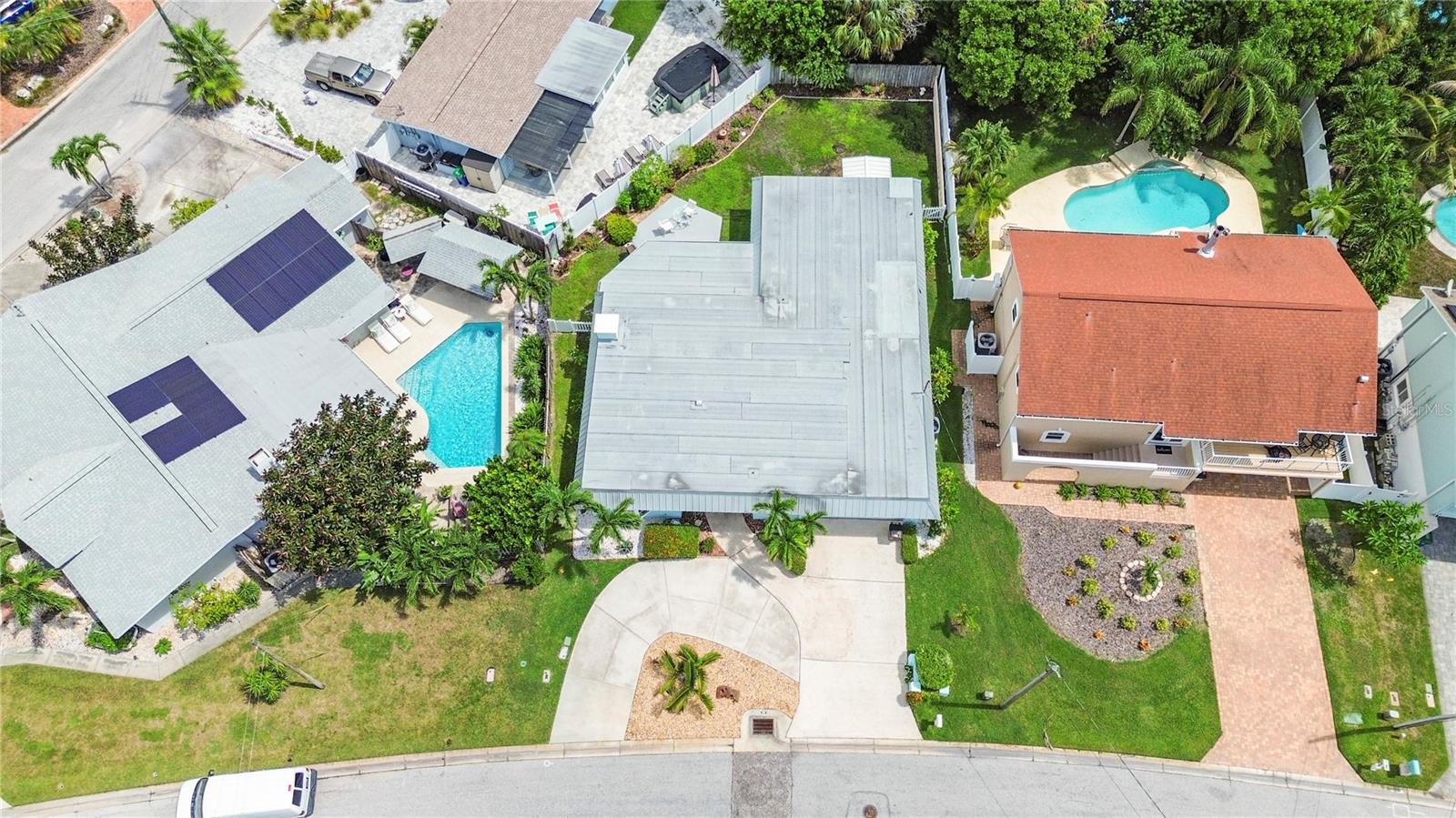 404 HARBOR DRIVE S, Indian Rocks Beach, FL 33785