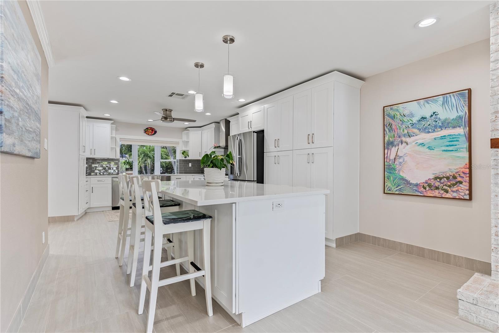 404 HARBOR DRIVE S, Indian Rocks Beach, FL 33785