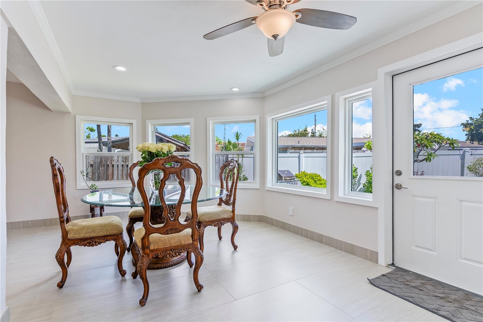 404 HARBOR DRIVE S, Indian Rocks Beach, FL 33785