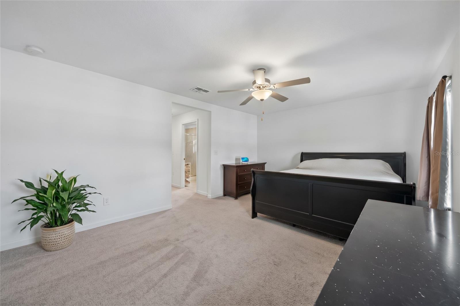5111 FORUM BOULEVARD, Holiday, FL 34690