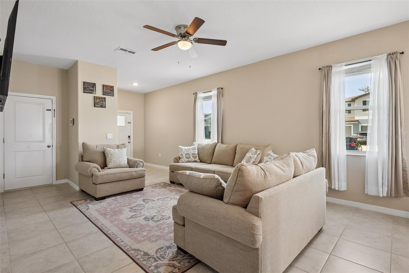 5111 FORUM BOULEVARD, Holiday, FL 34690 5111 FORUM BOULEVARD, Holiday, FL 34690