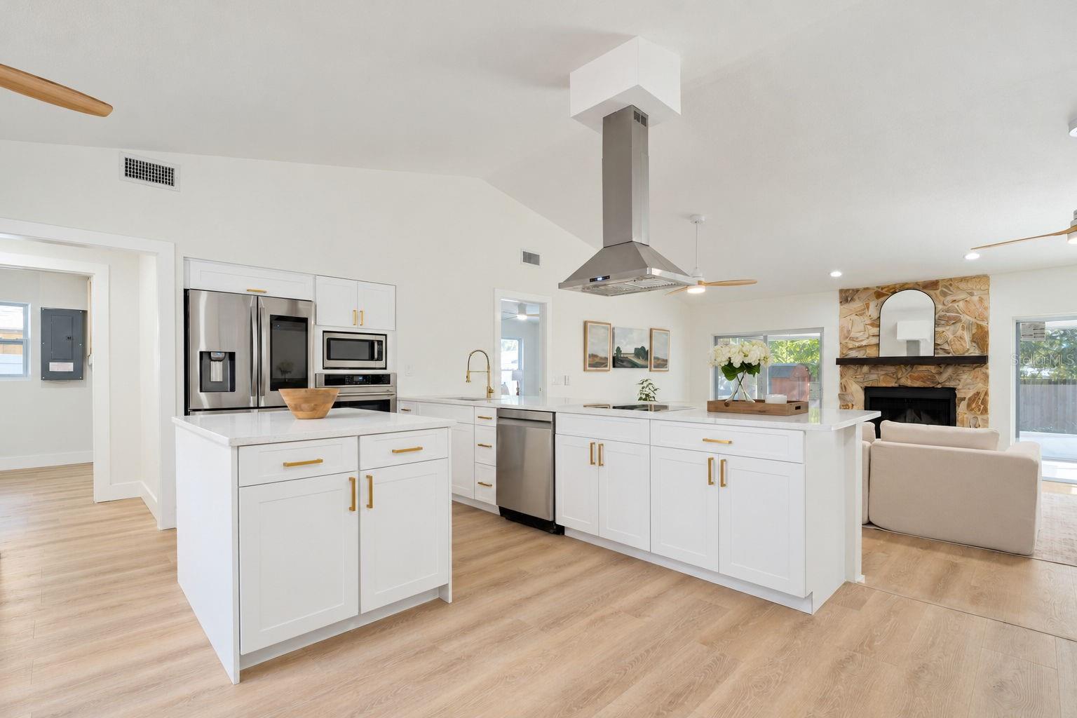 1785 ALBEMARLE ROAD, Clearwater, FL 33764