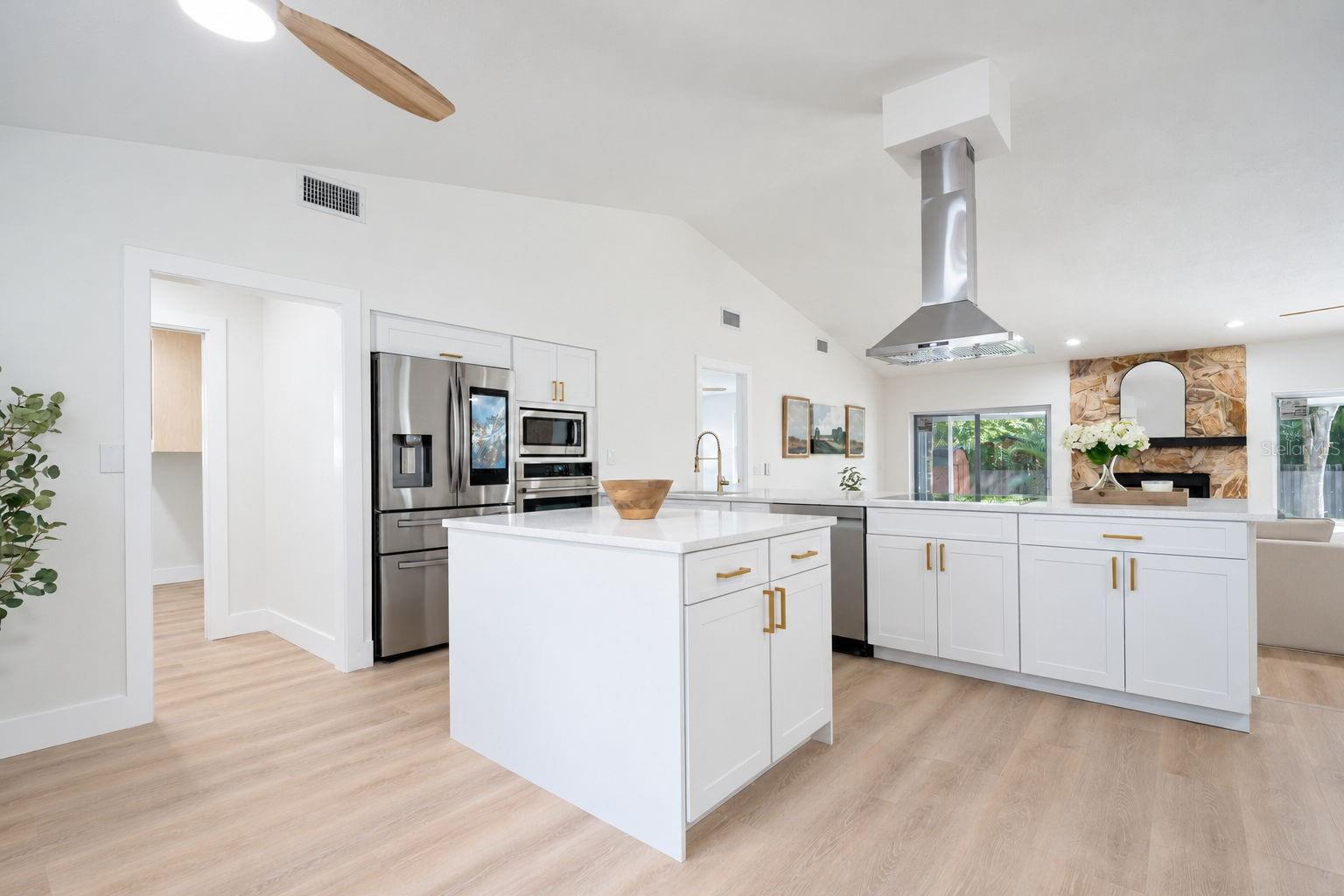 1785 ALBEMARLE ROAD, Clearwater, FL 33764