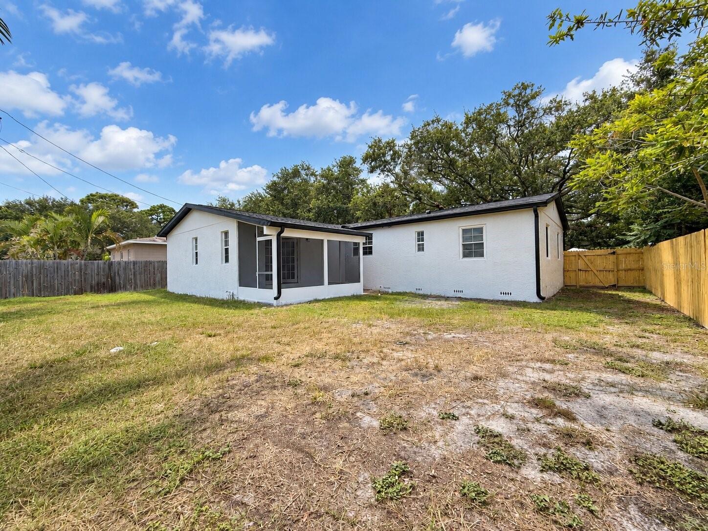 4558 25TH AVENUE N, St Petersburg, FL 33713