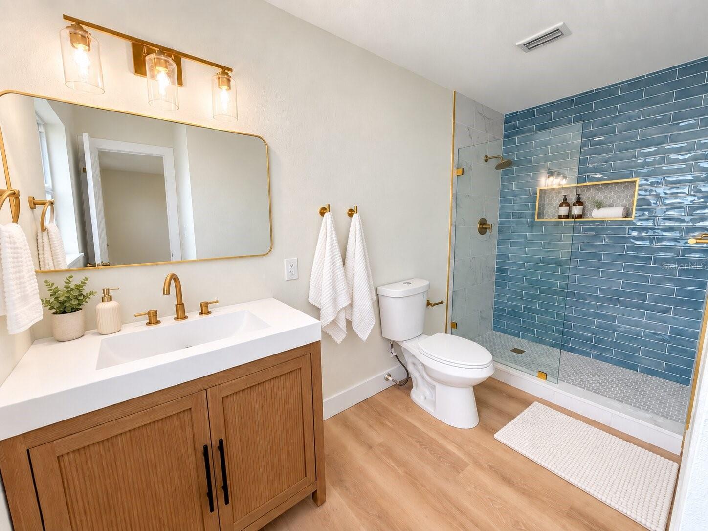 1546 66TH AVENUE S, St Petersburg, FL 33705