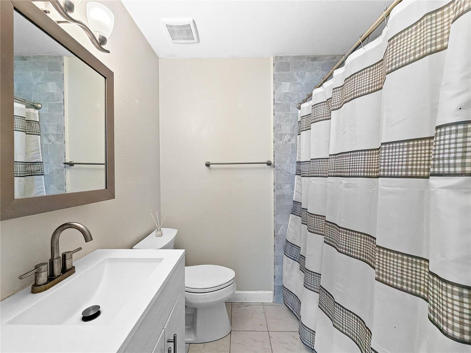 6819 S DESOTO STREET, Tampa, FL 33616