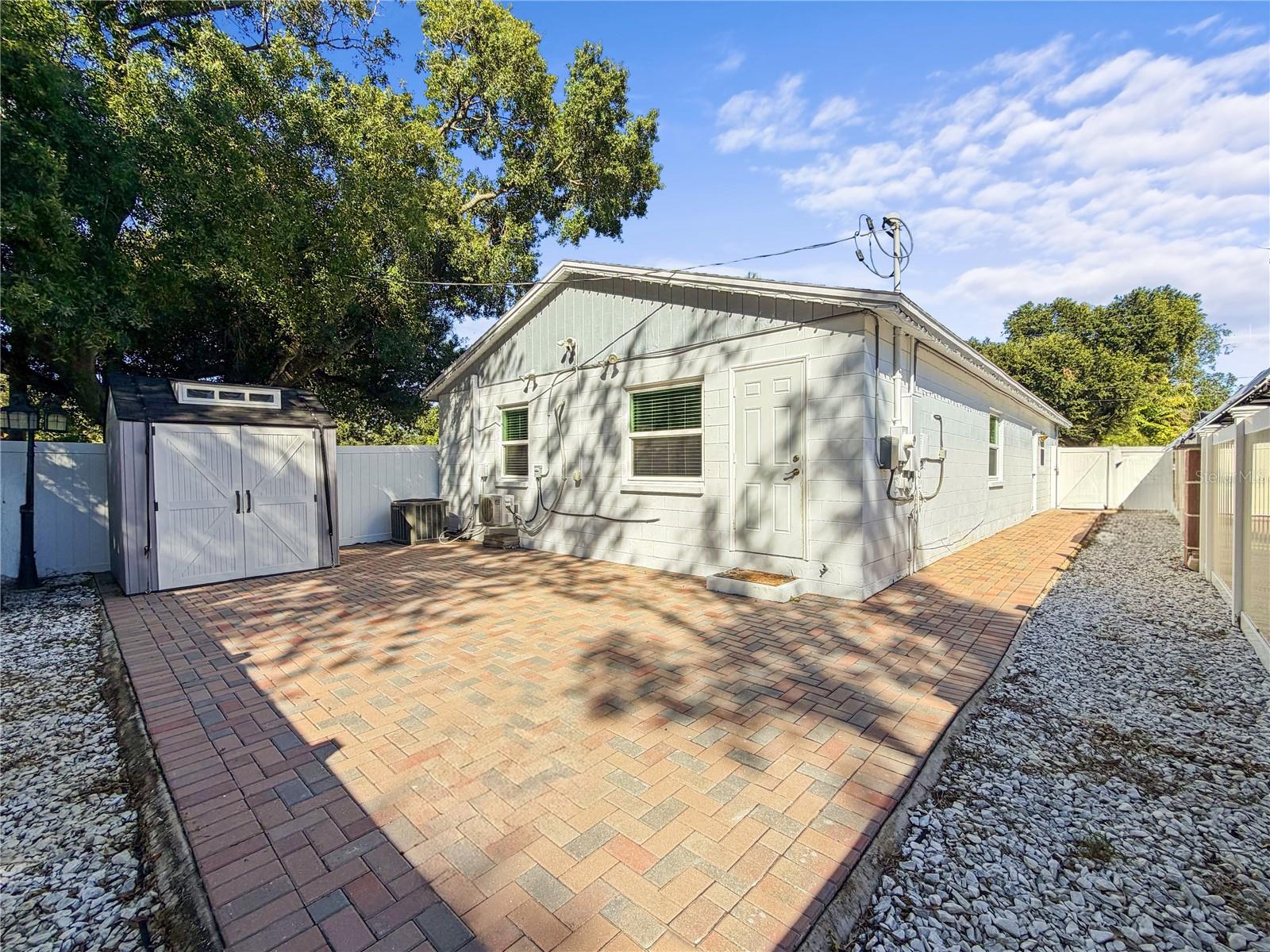 6819 S DESOTO STREET, Tampa, FL 33616